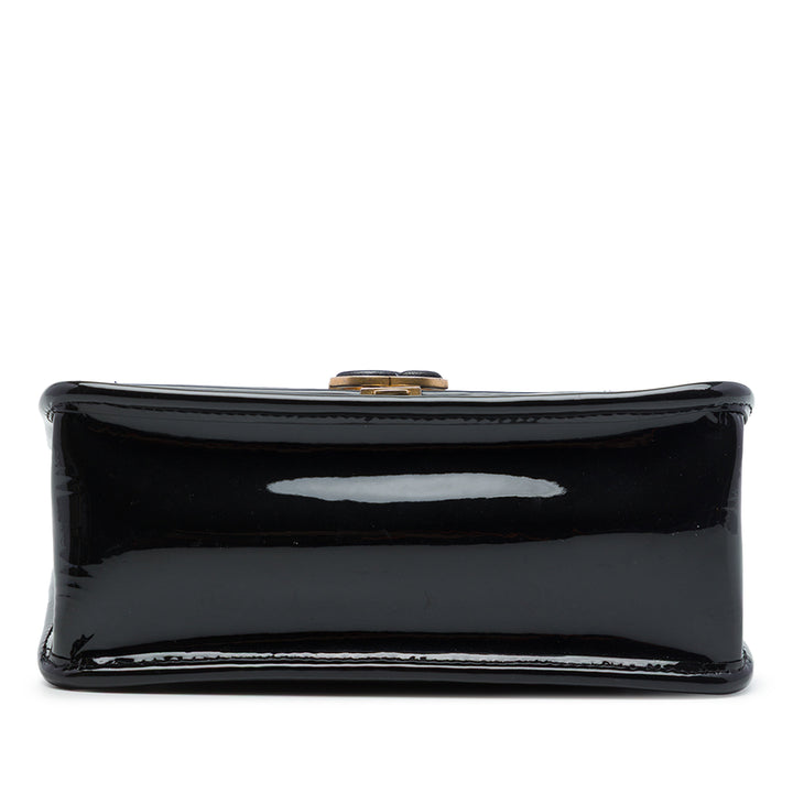 Chanel Matelassé Graphic Catch à rabat Mini Noir – vue 3 – GABY PARIS