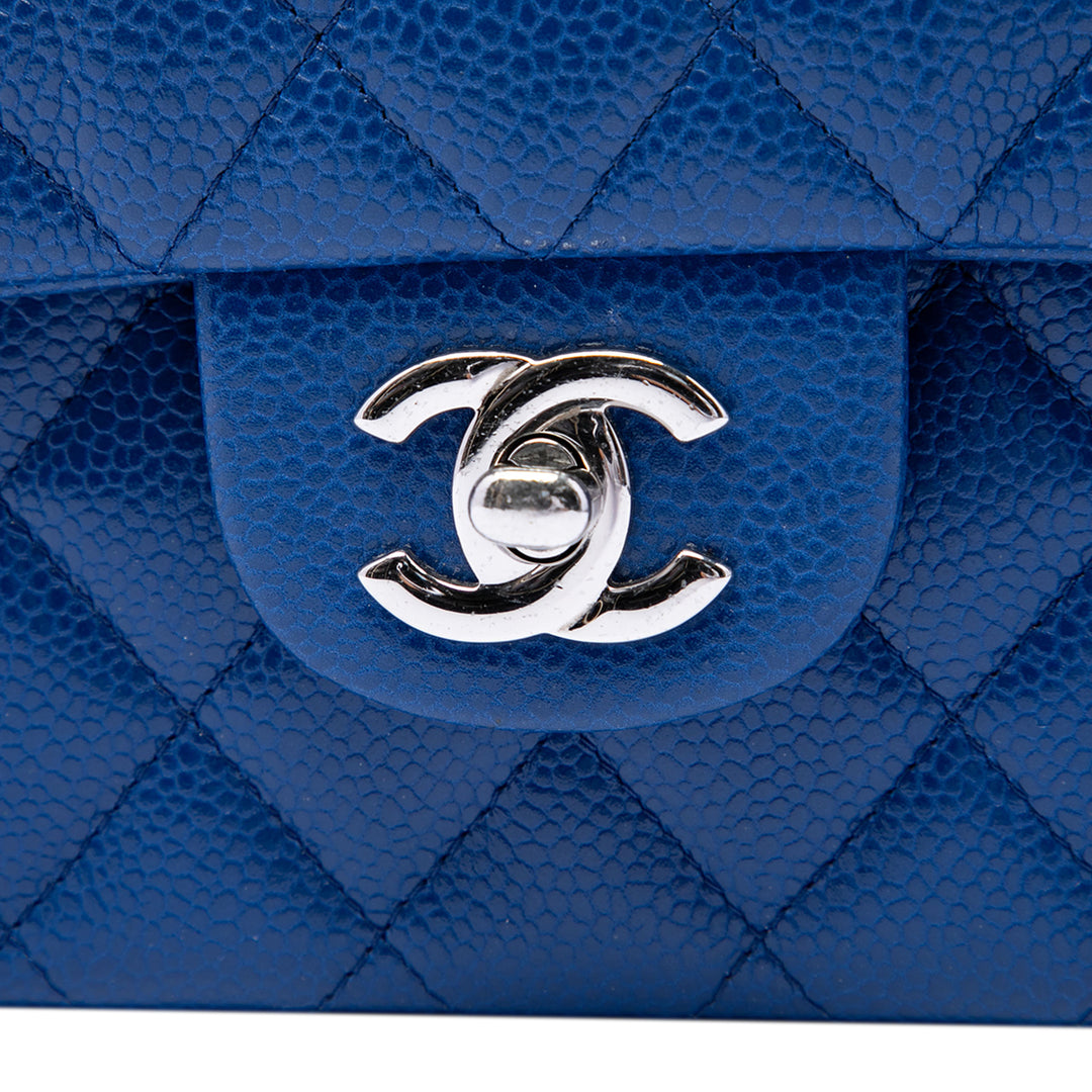 Chanel Medium Classic Caviar Double rabat