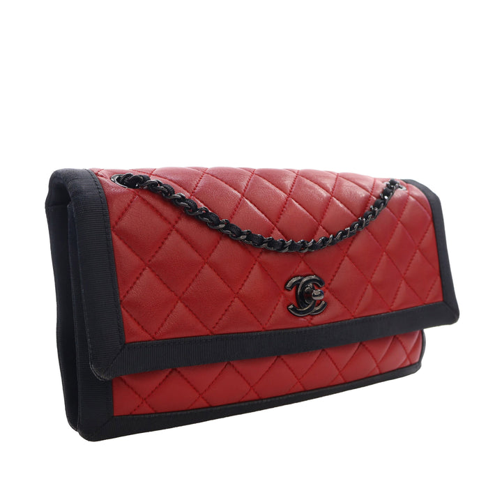 Chanel CC Bicolore Matelassé Grosgrain Rabat simple Moyen Cuir d'agneau