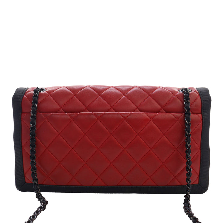 Chanel CC Bicolore Matelassé Grosgrain Rabat simple Moyen Cuir d'agneau