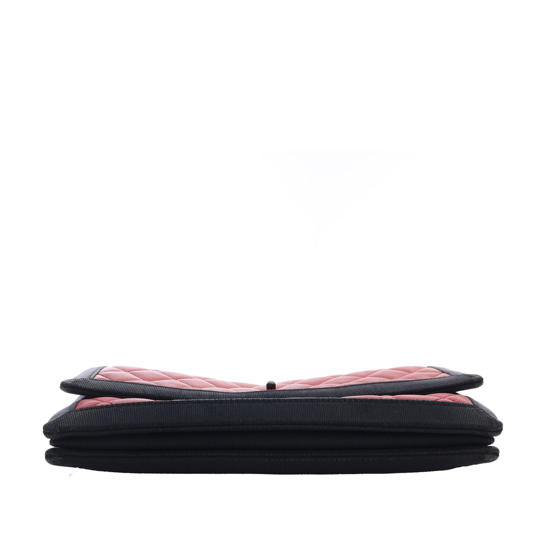 Chanel CC Bicolore Matelassé Grosgrain Rabat simple Moyen Cuir d'agneau