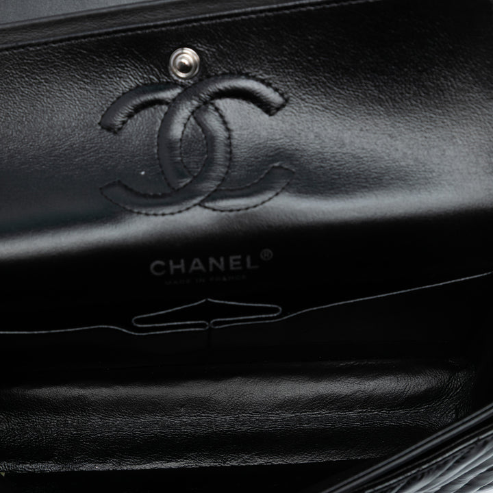 Chanel Small Classic Chevron Cuir verni So Double rabat