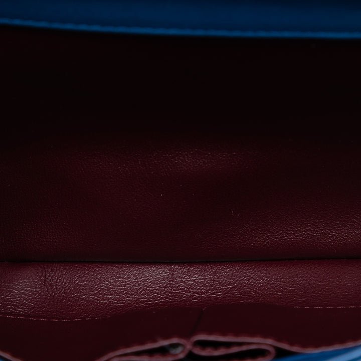 Chanel Medium Matelassé Cuir d’agneau Trendy CC à rabat