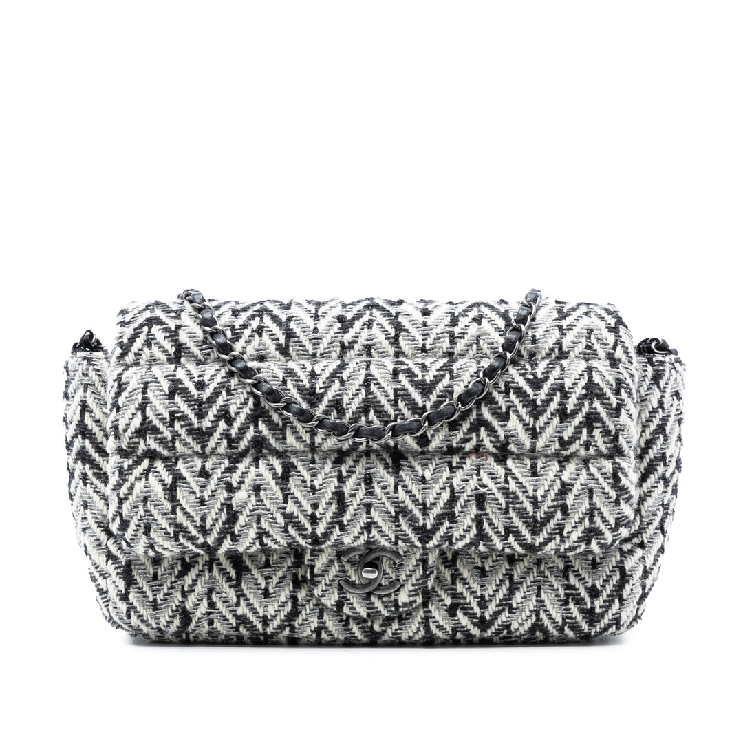 Chanel CC Herringbone Tweed à rabat