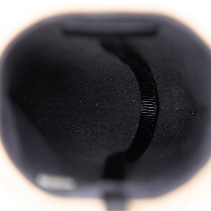 Chanel CC Matelassé et clouté Métallisé Sac rond à chaîne Étui téléphone Cuir d'agneau Doré – vue 4 – GABY PARIS