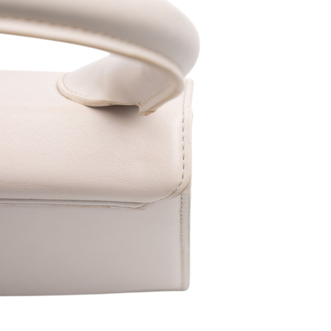 Jacquemus Cuir Le Chiquito Moyen