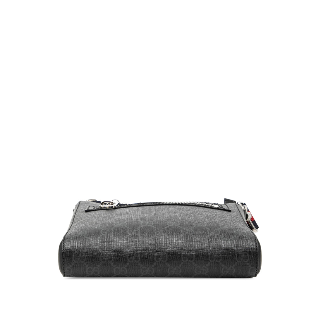 Gucci Small GG Supreme Web Messenger Sac
