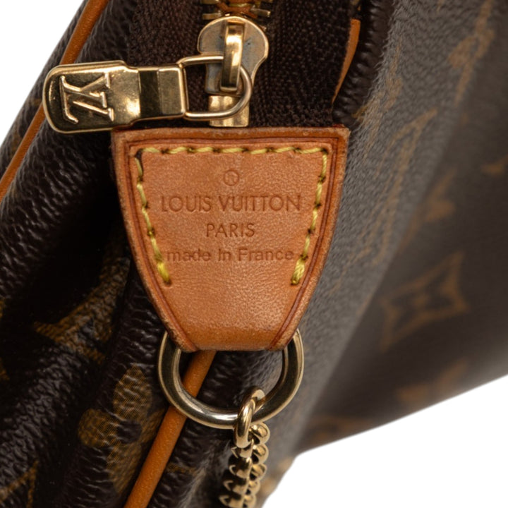 Eva Monogramm Braun