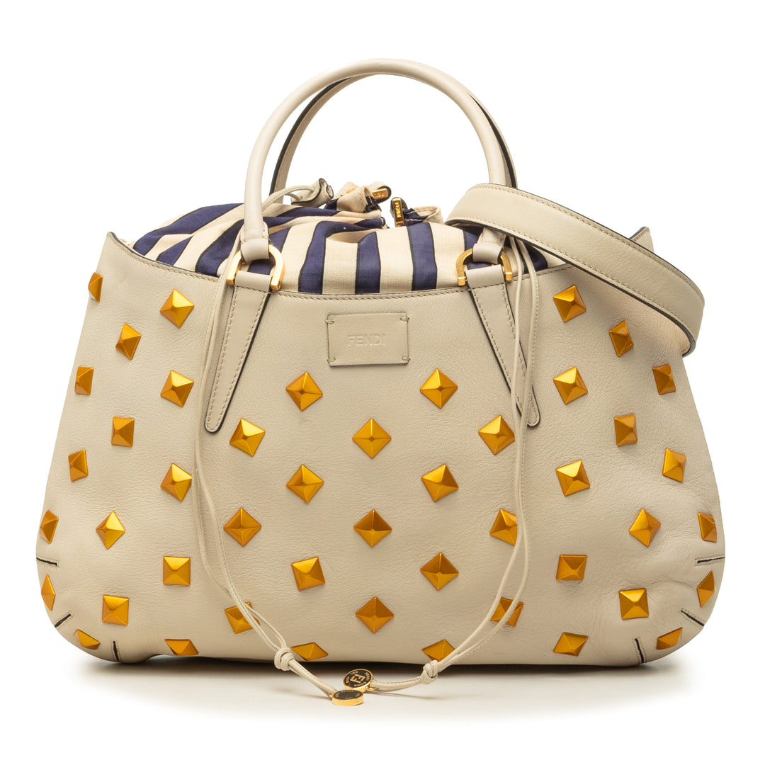 Fendi Sac à main clouté B Fab Moyen Cuir de veau Blanc – vue principale – GABY PARIS
