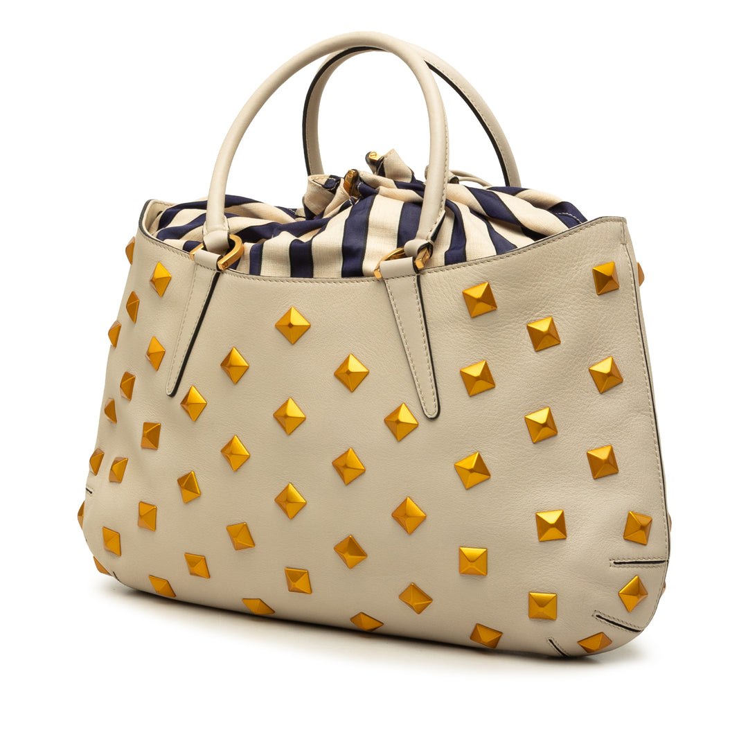 Fendi Sac à main clouté B Fab Moyen Cuir de veau Blanc – vue 2 – GABY PARIS