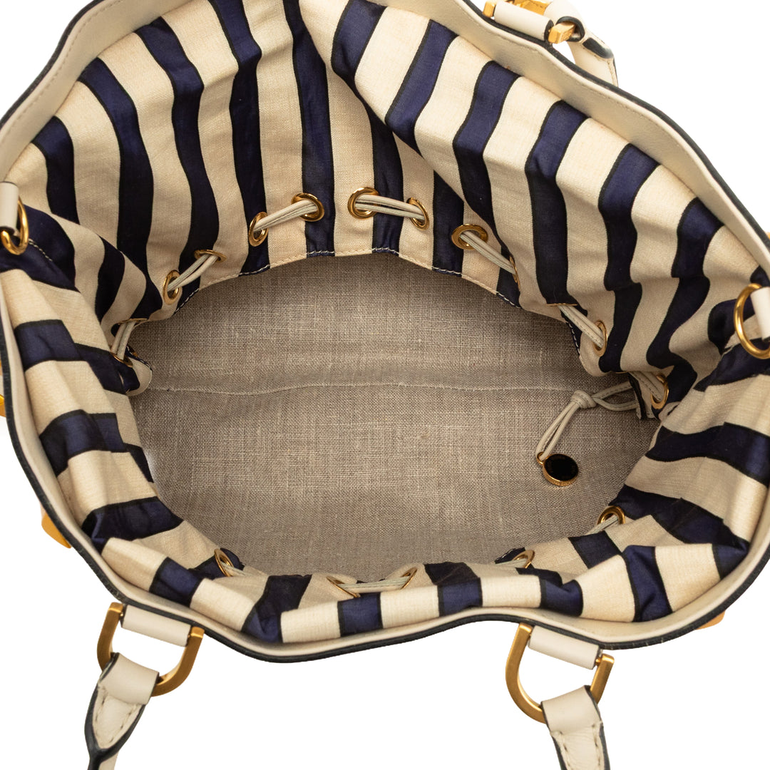 Fendi Sac à main clouté B Fab Moyen Cuir de veau Blanc – vue 4 – GABY PARIS