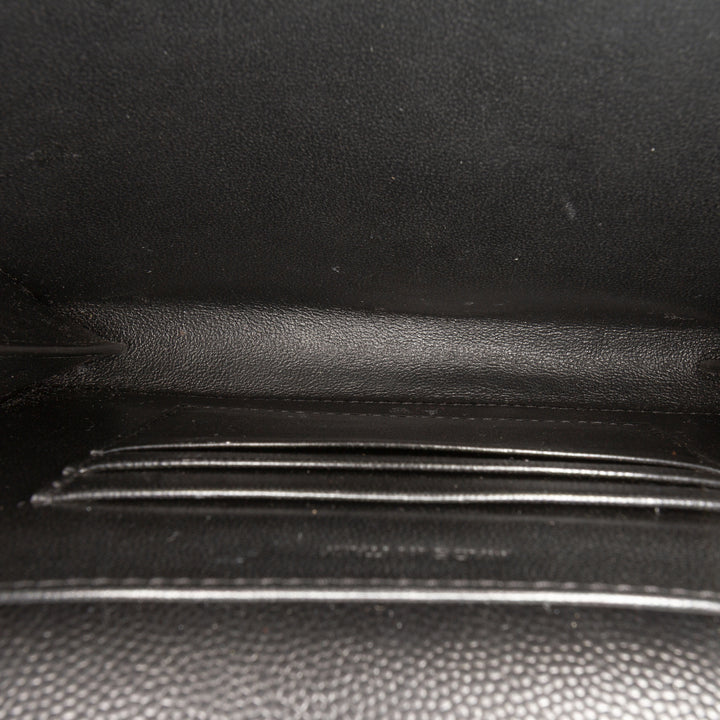 Saint Laurent Grain De Poudre Monogram Cassandra Chain Portefeuille