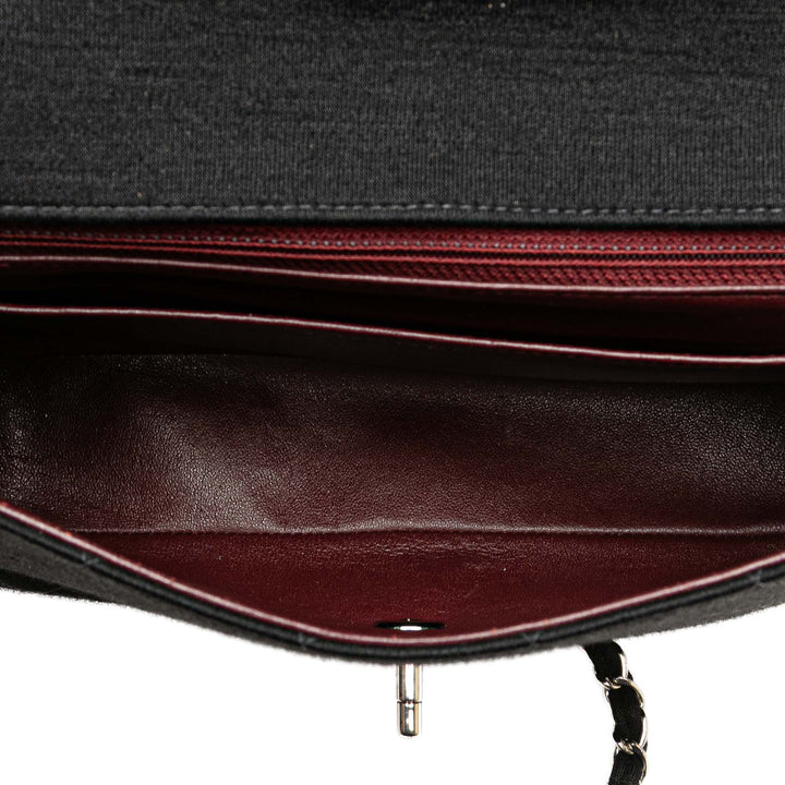 Chanel Medium Matelassé Jersey Simple rabat