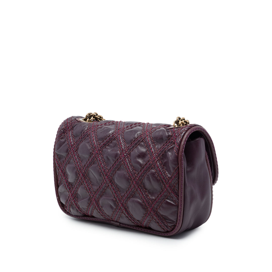 Chanel Paris Bombay CC Triptych à rabat Petit Cuir de veau Violet – vue 2 – GABY PARIS