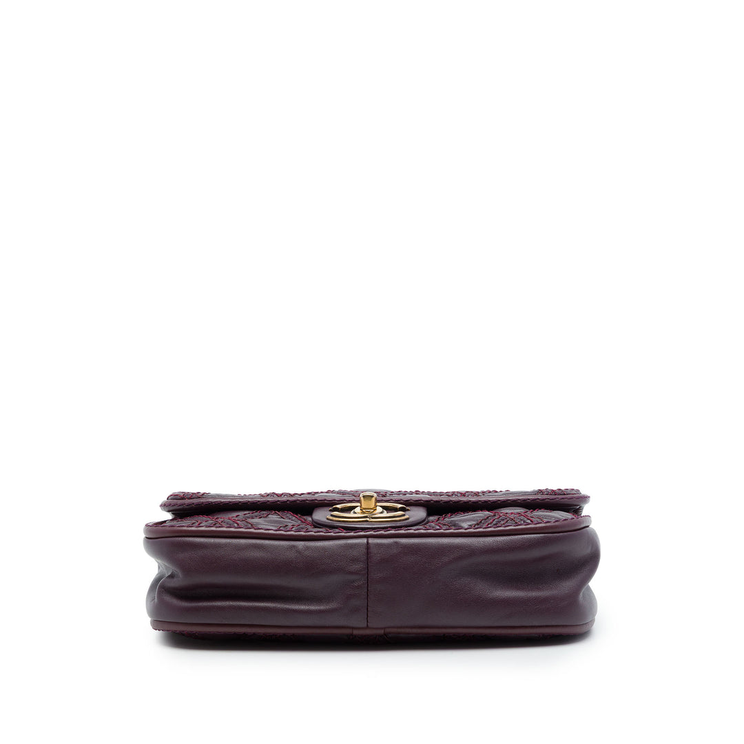 Chanel Paris Bombay CC Triptych à rabat Petit Cuir de veau Violet – vue 3 – GABY PARIS