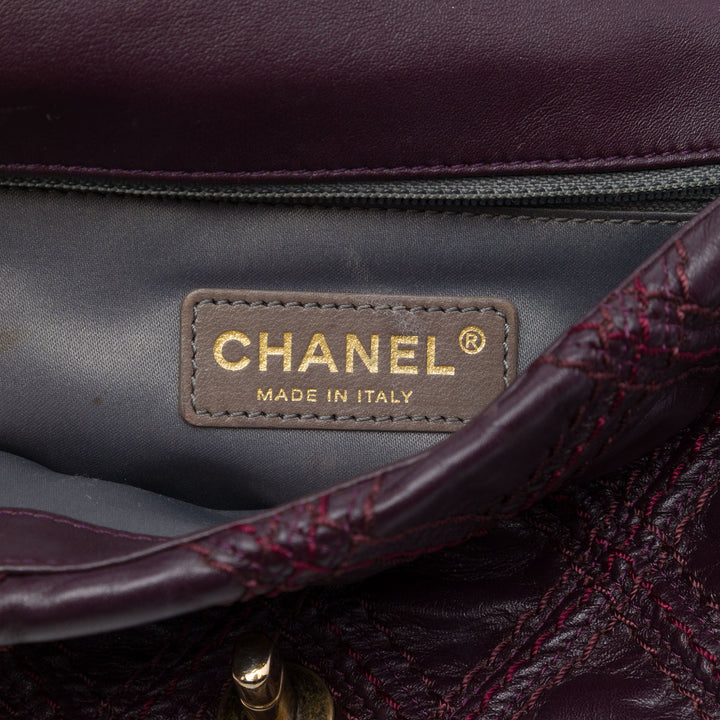 Chanel Paris Bombay CC Triptych à rabat Petit Cuir de veau Violet – vue 5 – GABY PARIS