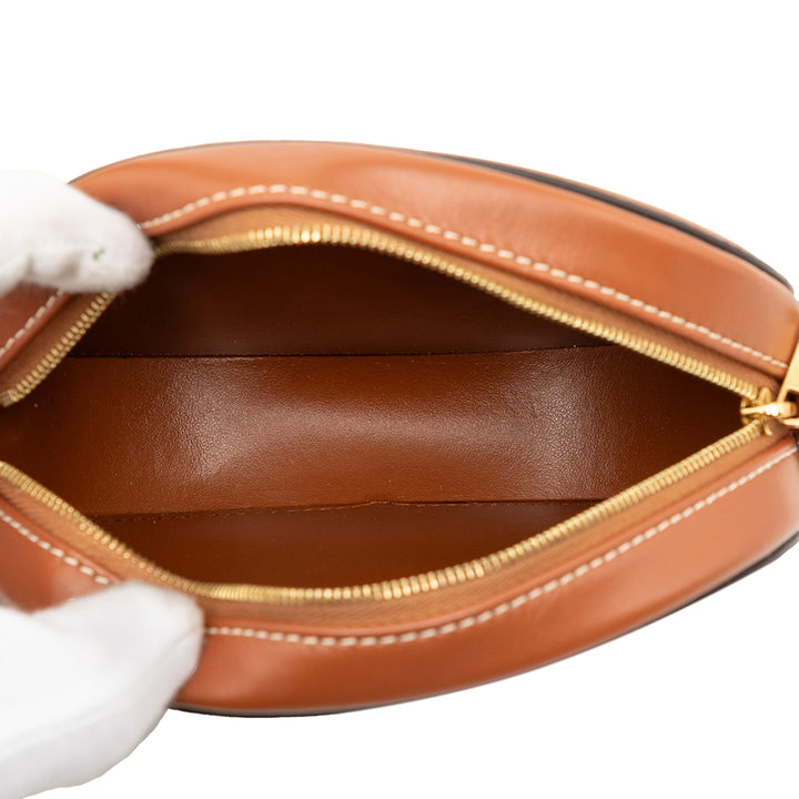 Celine Small Cuir de veau Cuir Triomphe Oval Sac porté croisé