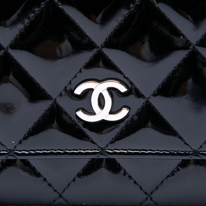 Chanel CC Matelassé Cuir verni Wallet on Chain