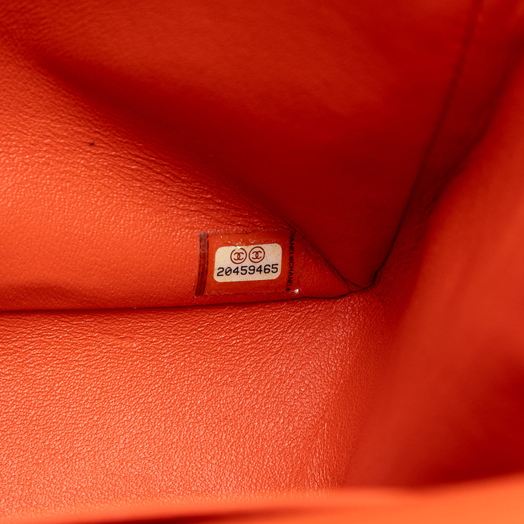 Chanel Matelassé Cuir verni Caviar Reissue 2.55 Double rabat 227 – GABY PARIS Authentique