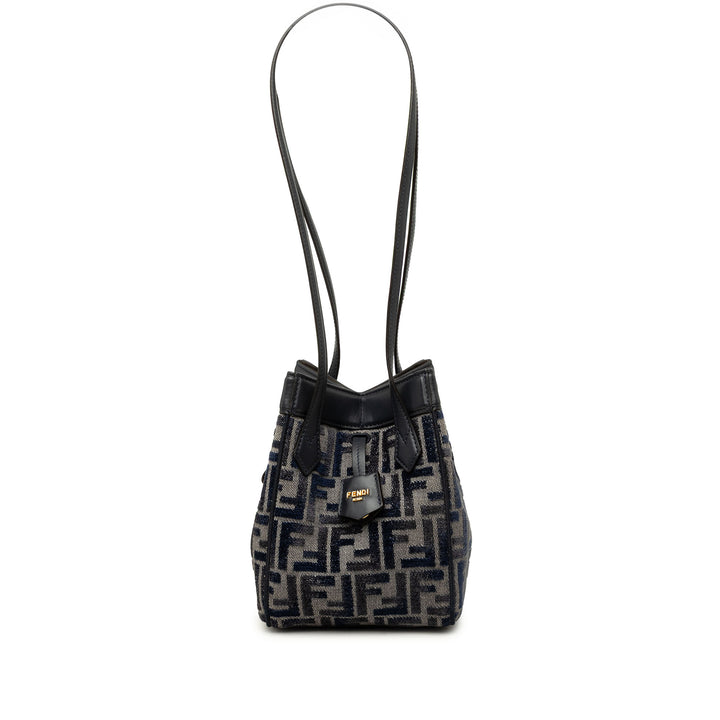 Fendi Sac porté épaule Zucca Chenille Origami Mini Noir – vue principale – GABY PARIS
