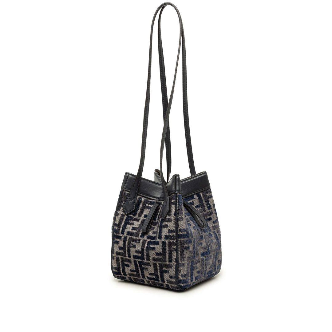 Fendi Sac porté épaule Zucca Chenille Origami Mini Noir – vue 2 – GABY PARIS