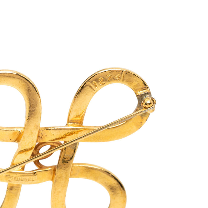 CC plaqué Infinity Knot Back Pin Broche Doré