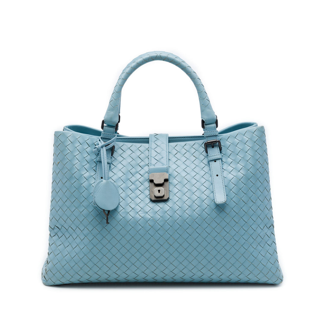 Bottega Veneta Cabas Intrecciato Roma nappa Moyen Bleu – vue principale – GABY PARIS