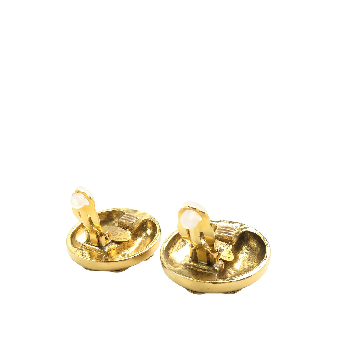 Chanel CC plaqué Cristal Rond À clip Boucles d'oreilles Doré – vue 15 – GABY PARIS