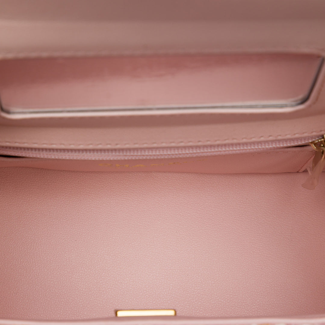 Chanel Vanity CC Matelassé Tweed Rose – vue 4 – GABY PARIS
