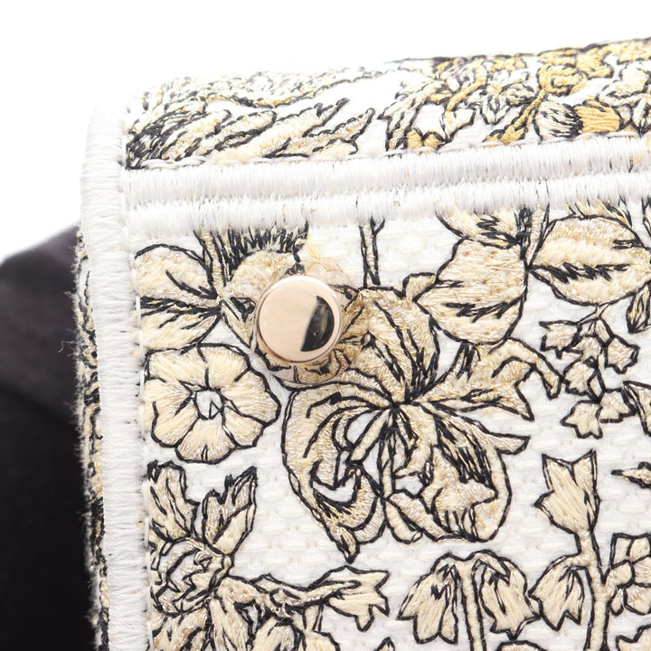 Dior Medium Embroidered Toile Around The World Stella Lady D Lite Blanc