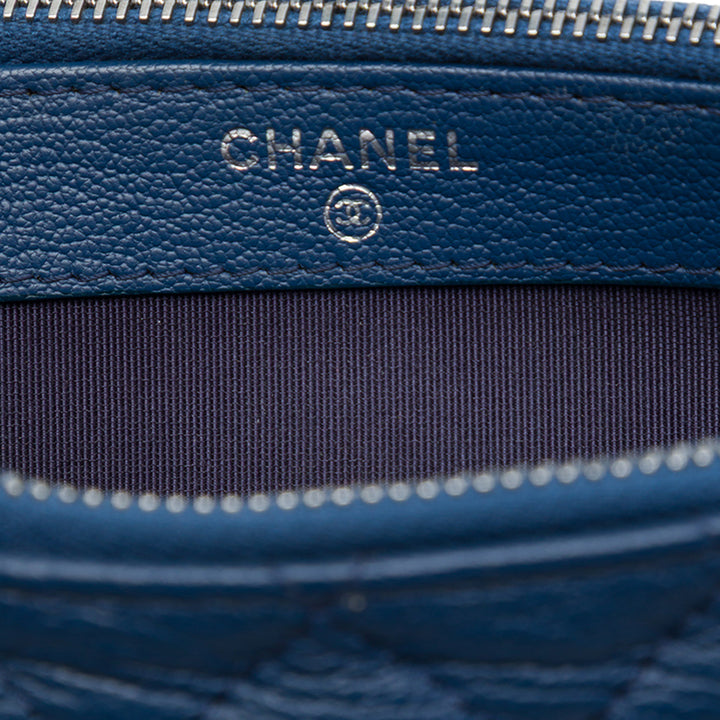 Chanel Matelassé vieilli Gabrielle Double Zippé Pochette avec chaîne Cuir de veau Bleu – vue 5 – GABY PARIS