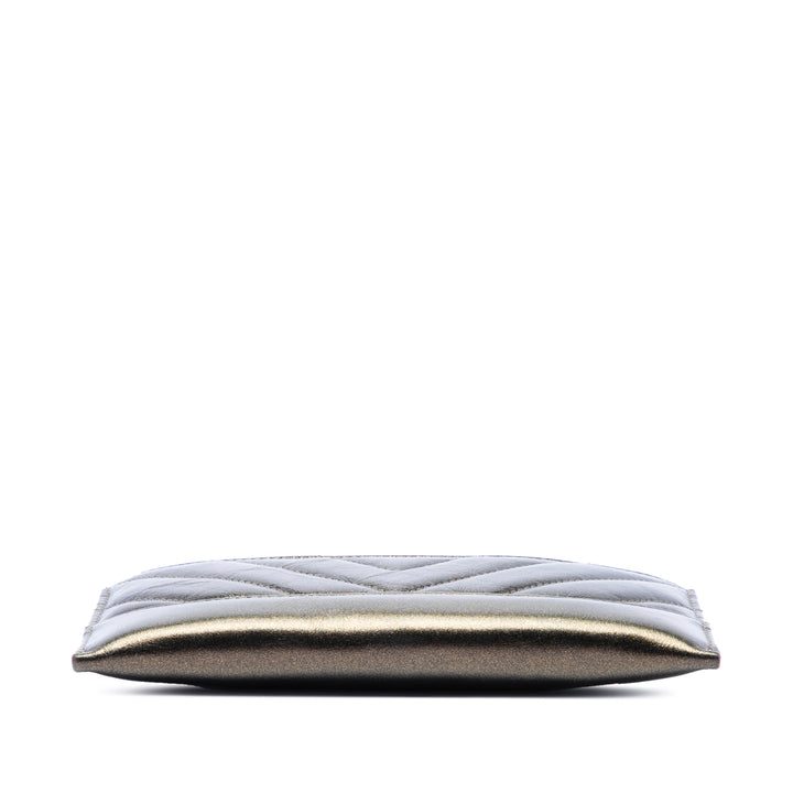 Chanel Chevron Métallisé vieilli Gabrielle Zippé Pochette Cuir de veau