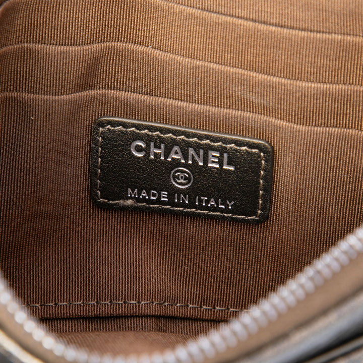 Chanel Chevron Métallisé vieilli Gabrielle Zippé Pochette Cuir de veau