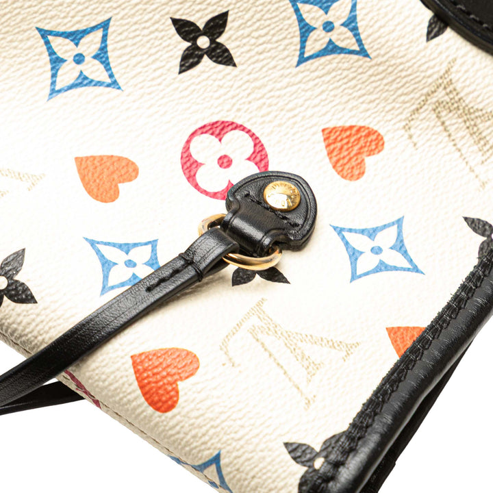 Louis Vuitton Cabas Game On Neverfull Monogram MM Blanc – vue 8 – GABY PARIS
