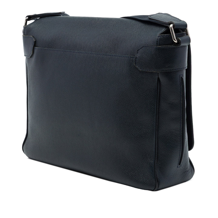 Louis Vuitton Taiga Roman MM Bleu – vue 2 – GABY PARIS