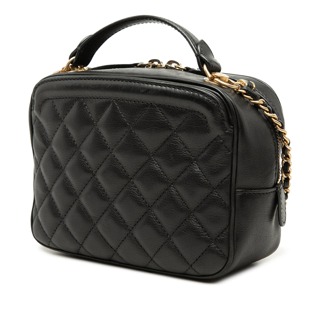 Chanel Small CC Matelassé Cuir d’agneau anse supérieure Vanity avec chaîne