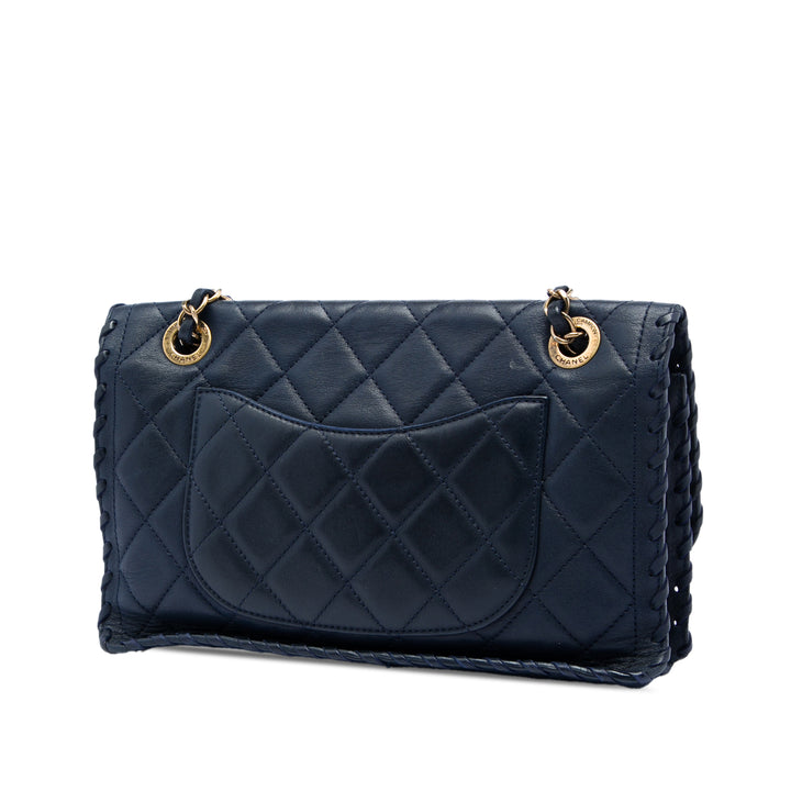 Chanel Matelassé Irisé Happy Stitch à rabat Moyen Cuir de veau