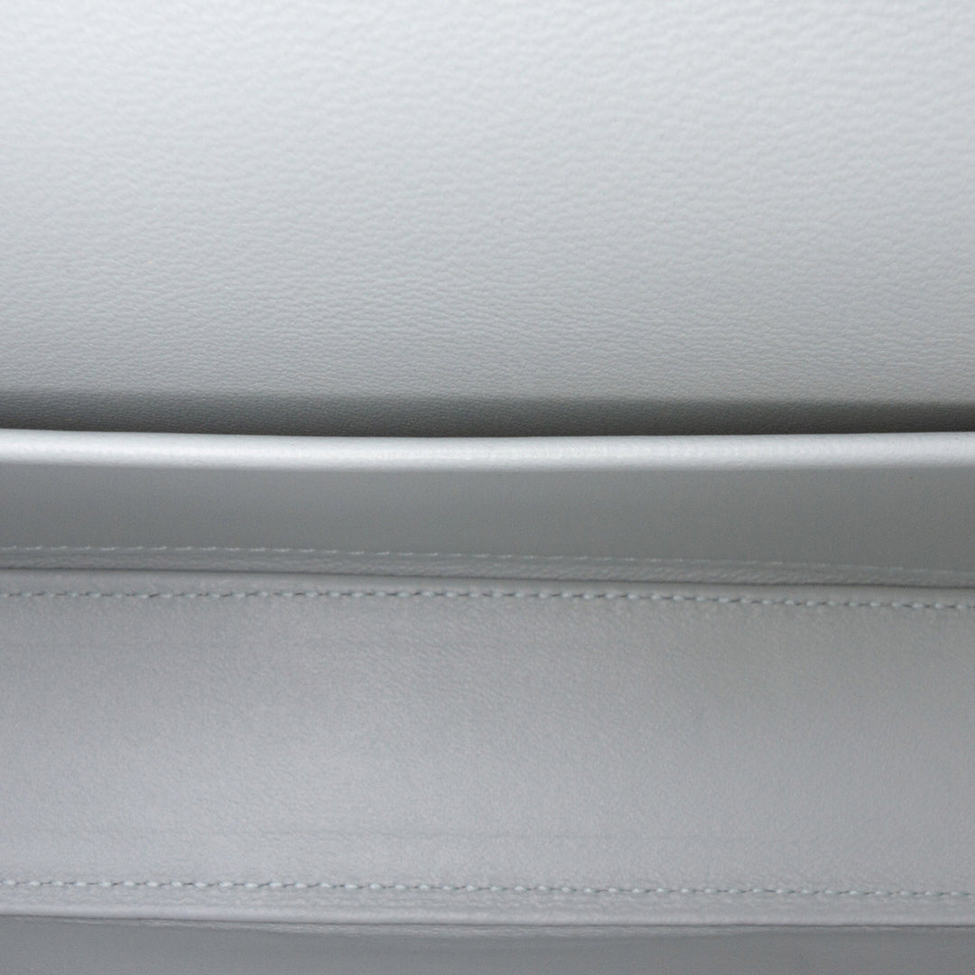 Celine Shiny Cuir de veau Claude Sac bandoulière Gris – GABY PARIS Authentique