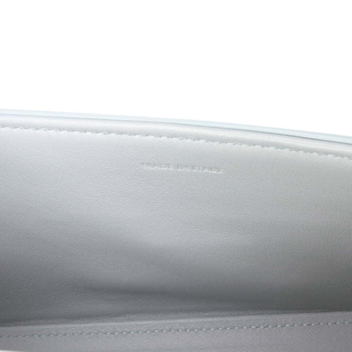 Celine Shiny Cuir de veau Claude Sac bandoulière Gris – GABY PARIS Authentique