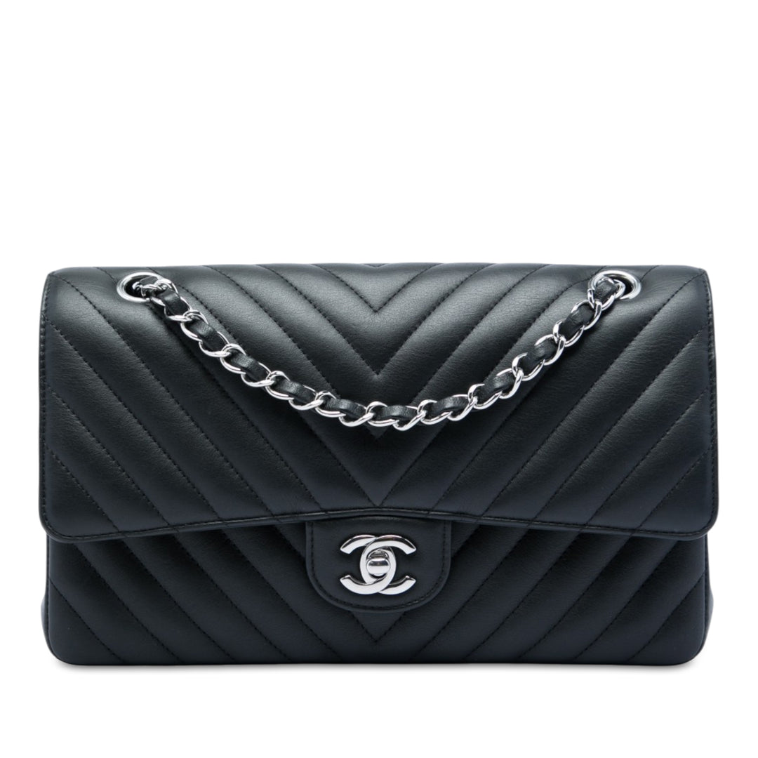 Chanel Sac porté épaule Classic Chevron Double rabat Moyen Cuir d'agneau Noir – vue principale – GABY PARIS
