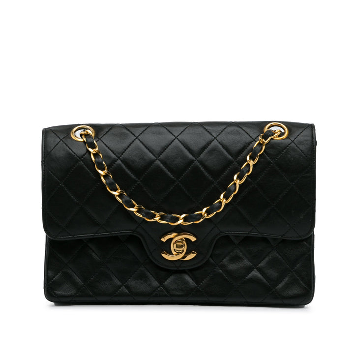 Bolso Chanel pequeño acolchado con doble solapa Negro