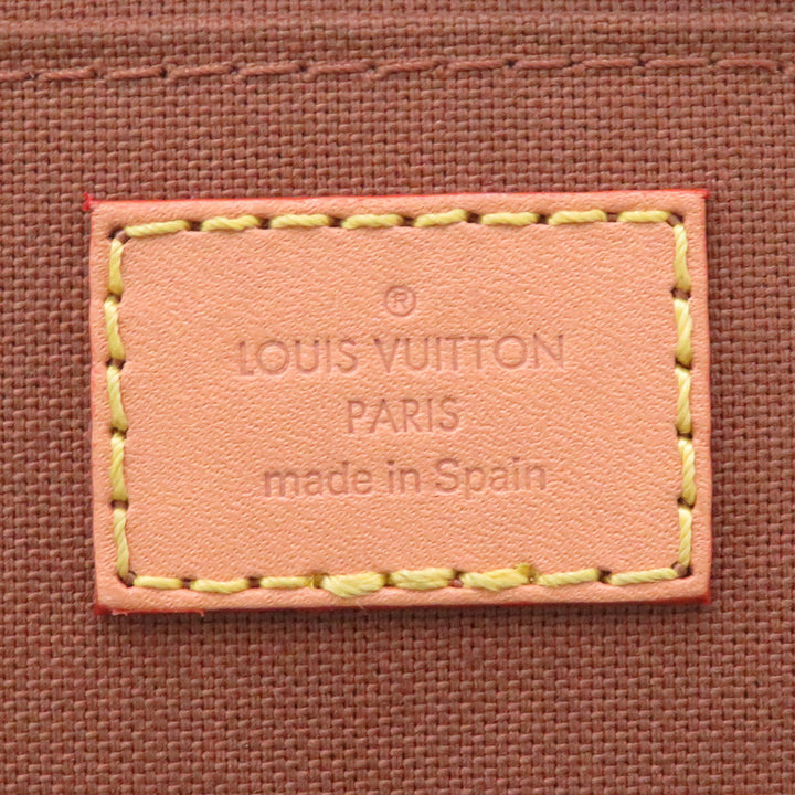 Louis Vuitton Monogram Petit Sac Plat