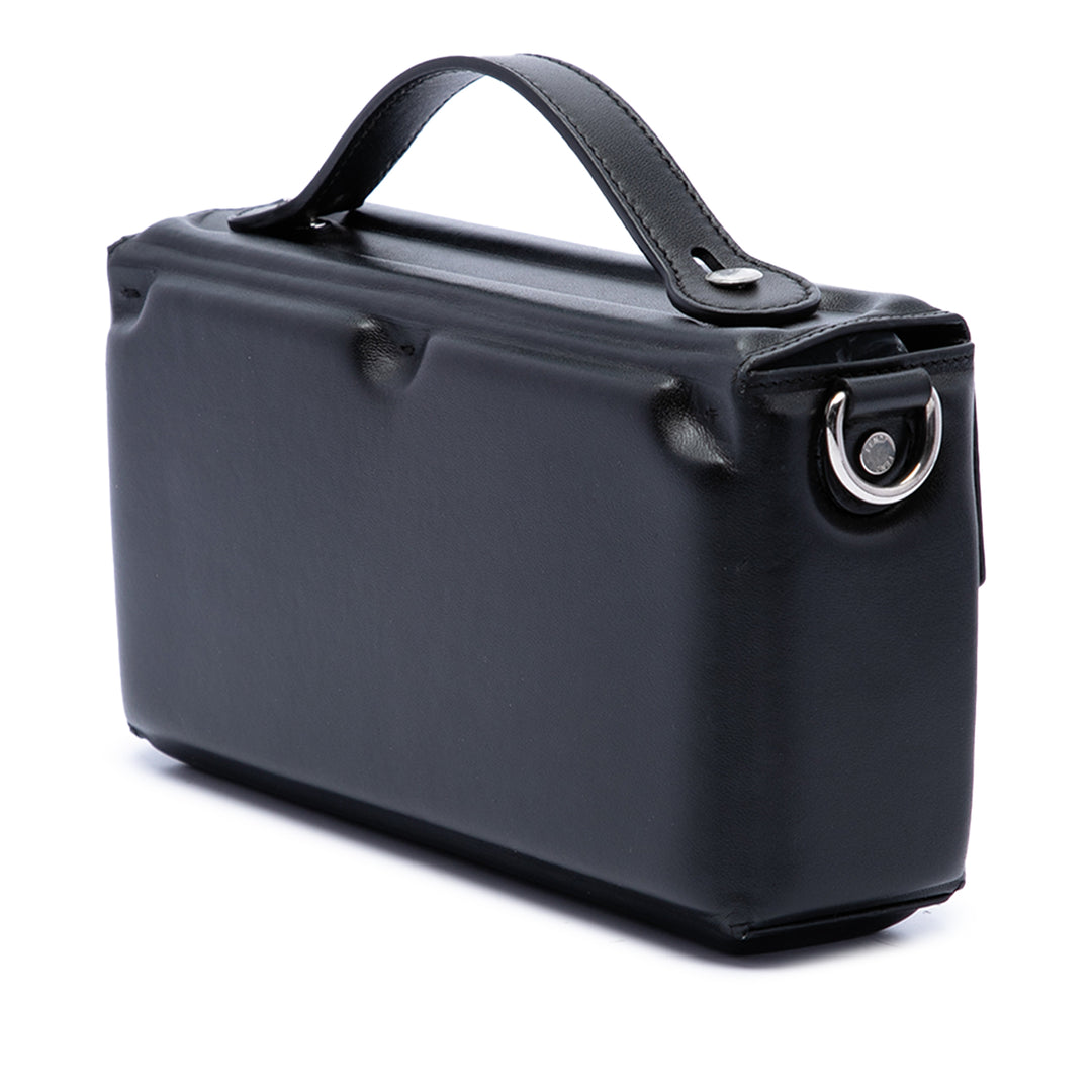 Fendi Souple Trunk Baguette Sac Noir – vue 2 – GABY PARIS