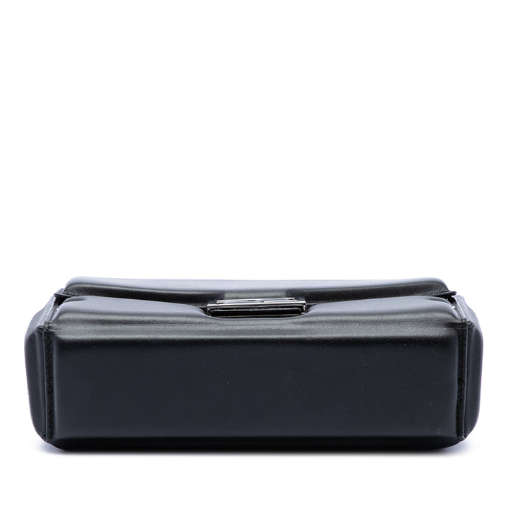 Fendi Souple Trunk Baguette Sac Noir – vue 3 – GABY PARIS