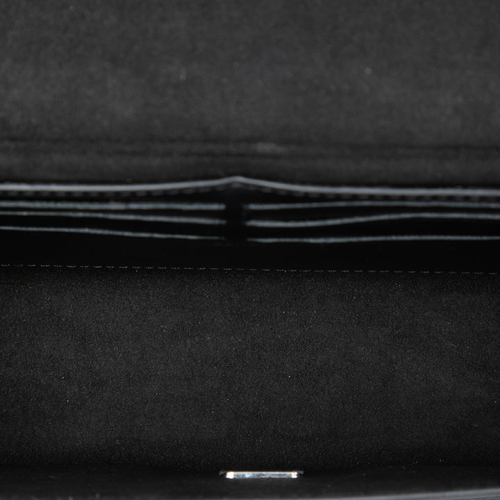 Fendi Souple Trunk Baguette Sac Noir – vue 4 – GABY PARIS