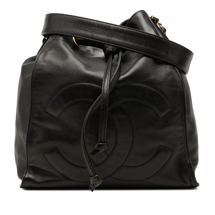 Chanel CC Sac à cordon seau Cuir d'agneau Noir – vue principale – GABY PARIS