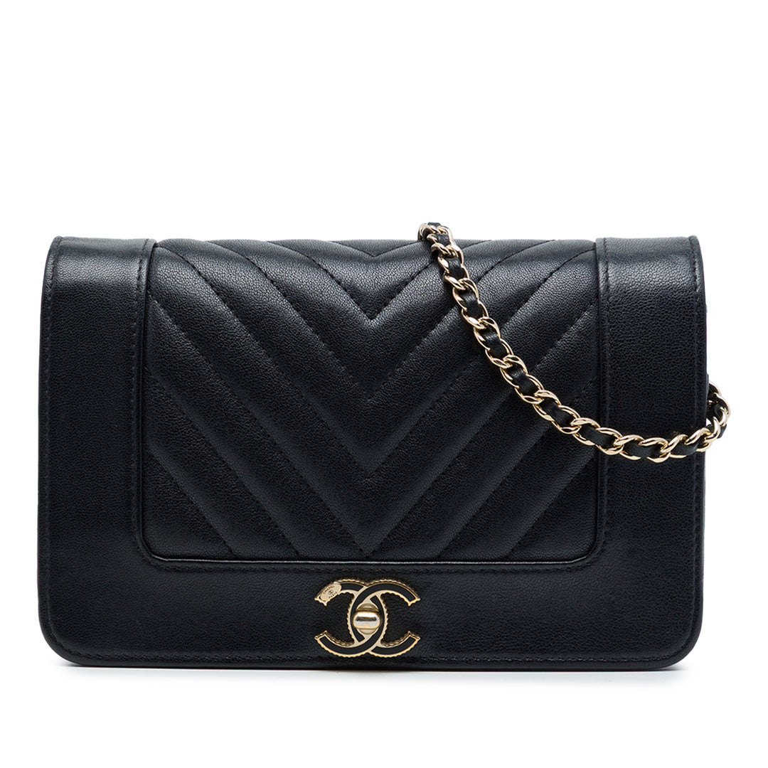 Chanel Chevron Mademoiselle Vintage Wallet on Chain de mouton Noir – vue principale – GABY PARIS
