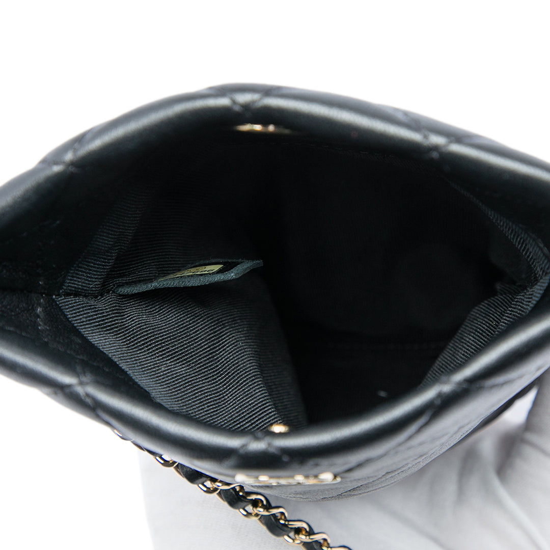 CC Matelassé Sac rond à chaîne Étui téléphone Sac Cuir d'agneau Noir