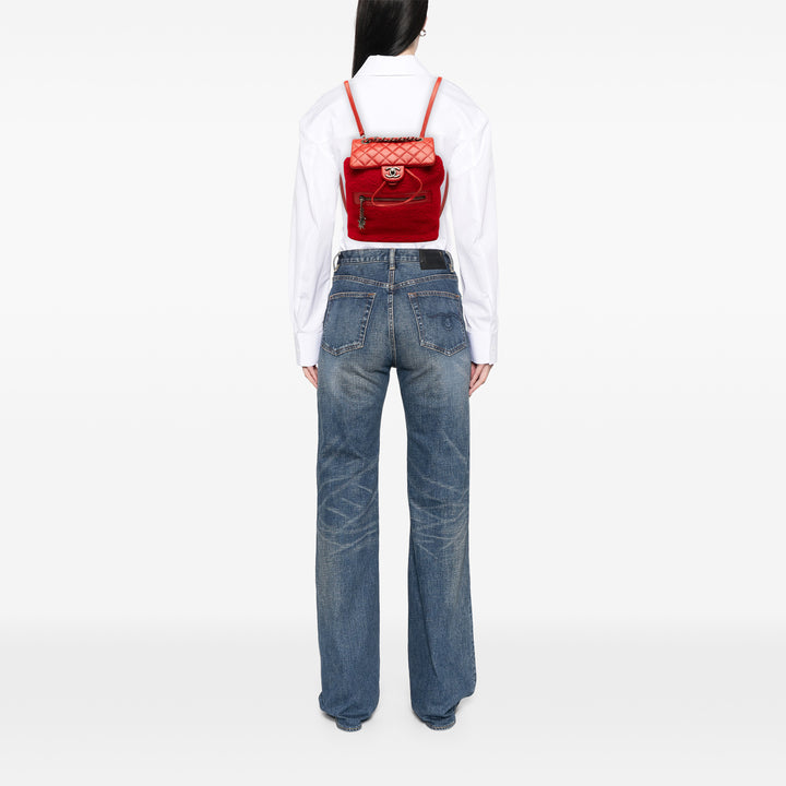 Chanel Shearling et Glacé Mountain Sac à dos Petit Cuir de veau Rouge – vue 6 – GABY PARIS