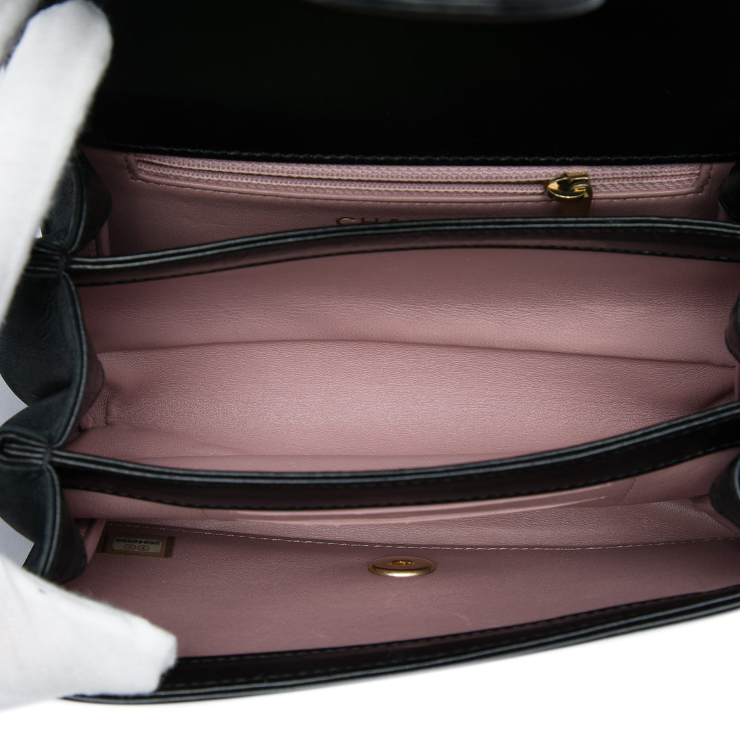 Chanel Matelassé Straight Lined à rabat Mini Cuir de veau Noir